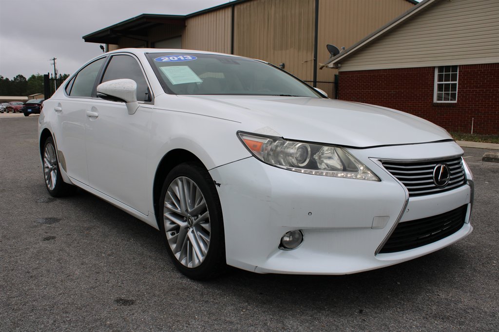 2013 Lexus ES 350's photo