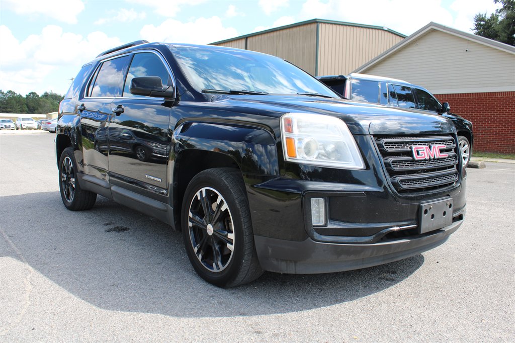 2017 GMC Terrain SLT's photo