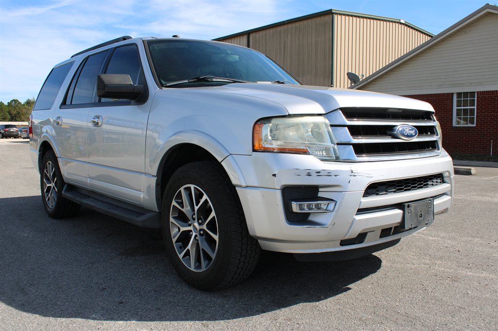 2016 Ford Expedition XLT's photo