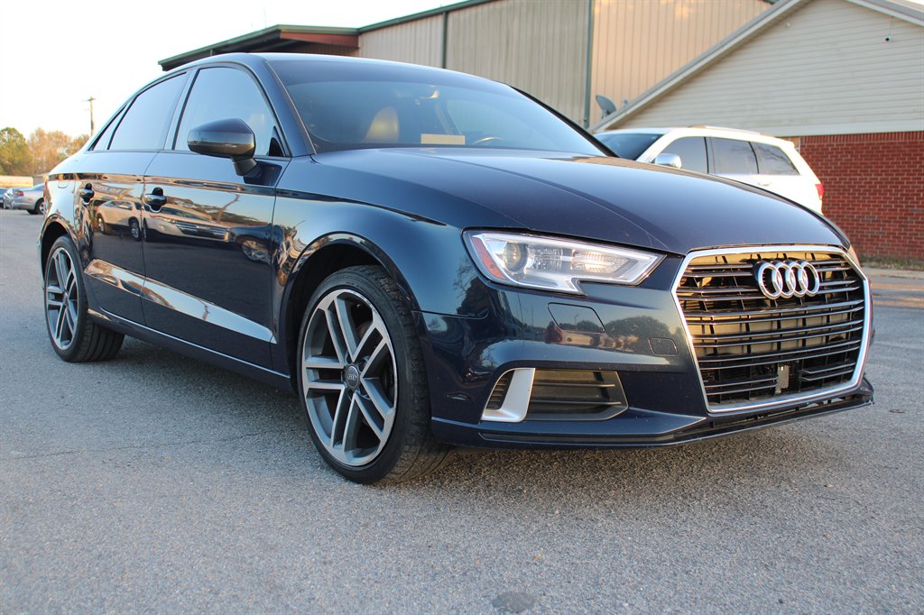 2017 Audi A3 Sedan Premium's photo