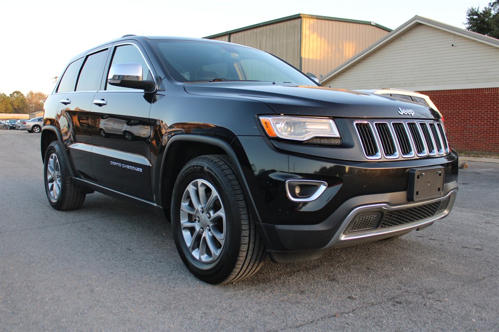 2015 Jeep Grand Cherokee Limited's photo